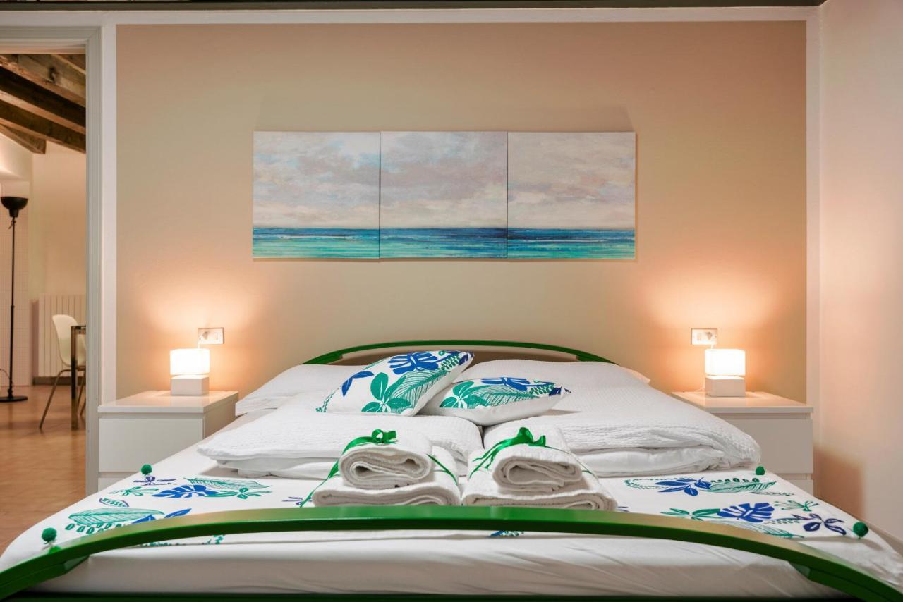 Iseo Portelle Holiday With Private Parking And Bike Storage Екстер'єр фото